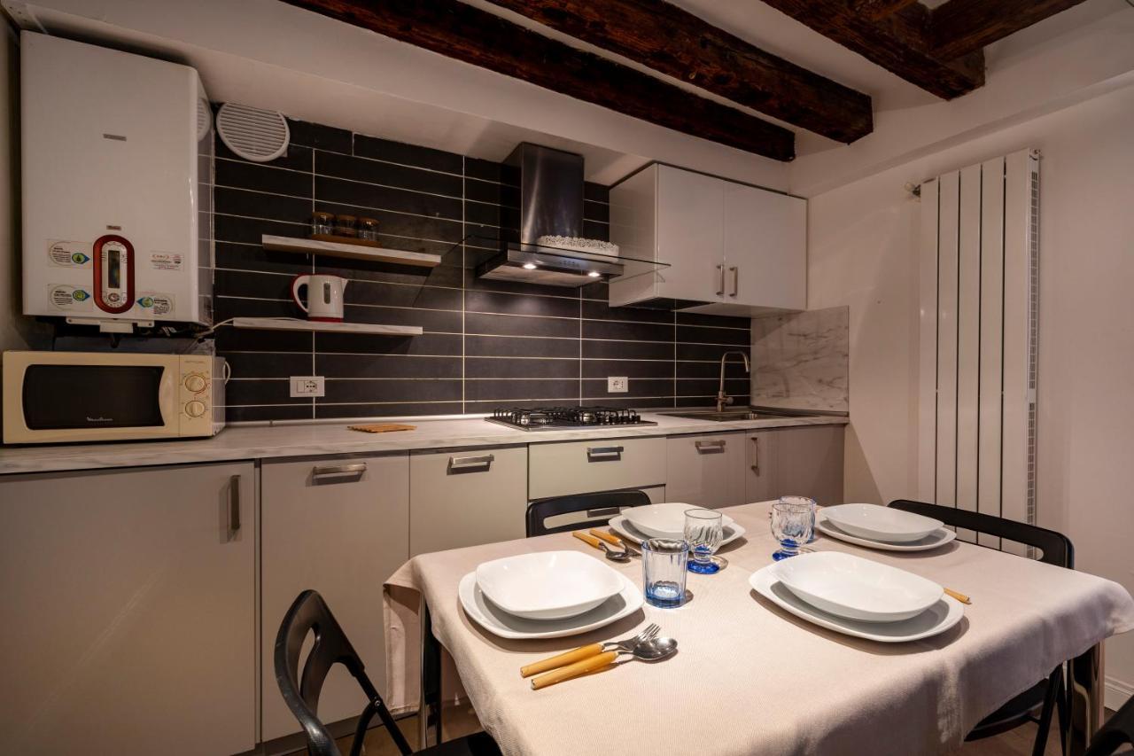 San Giacomo pied-a-terre house Venecia Exterior foto